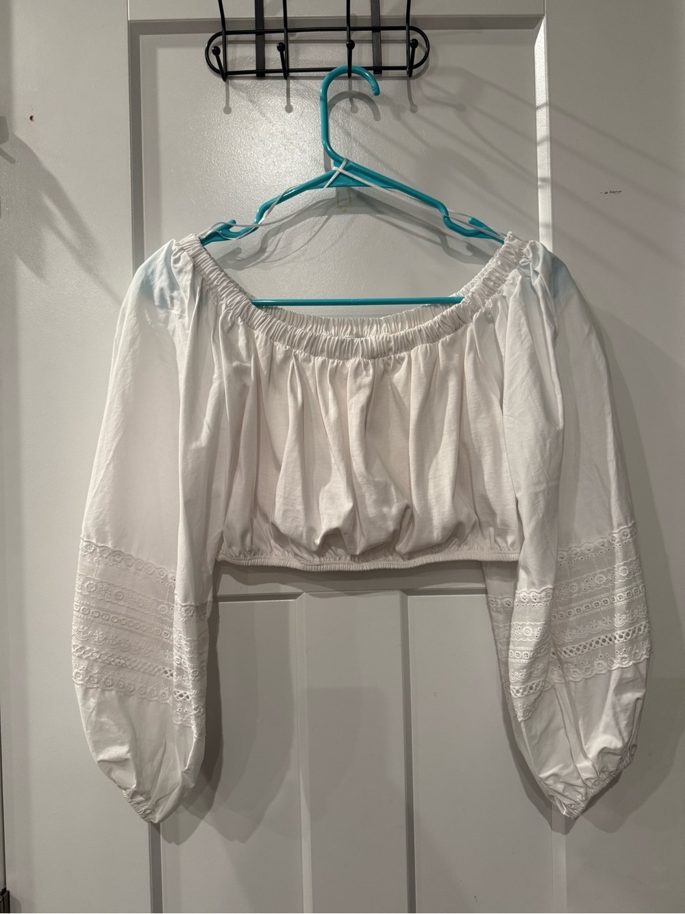 Zara White Off-Shoulder Cropped Peasant Top